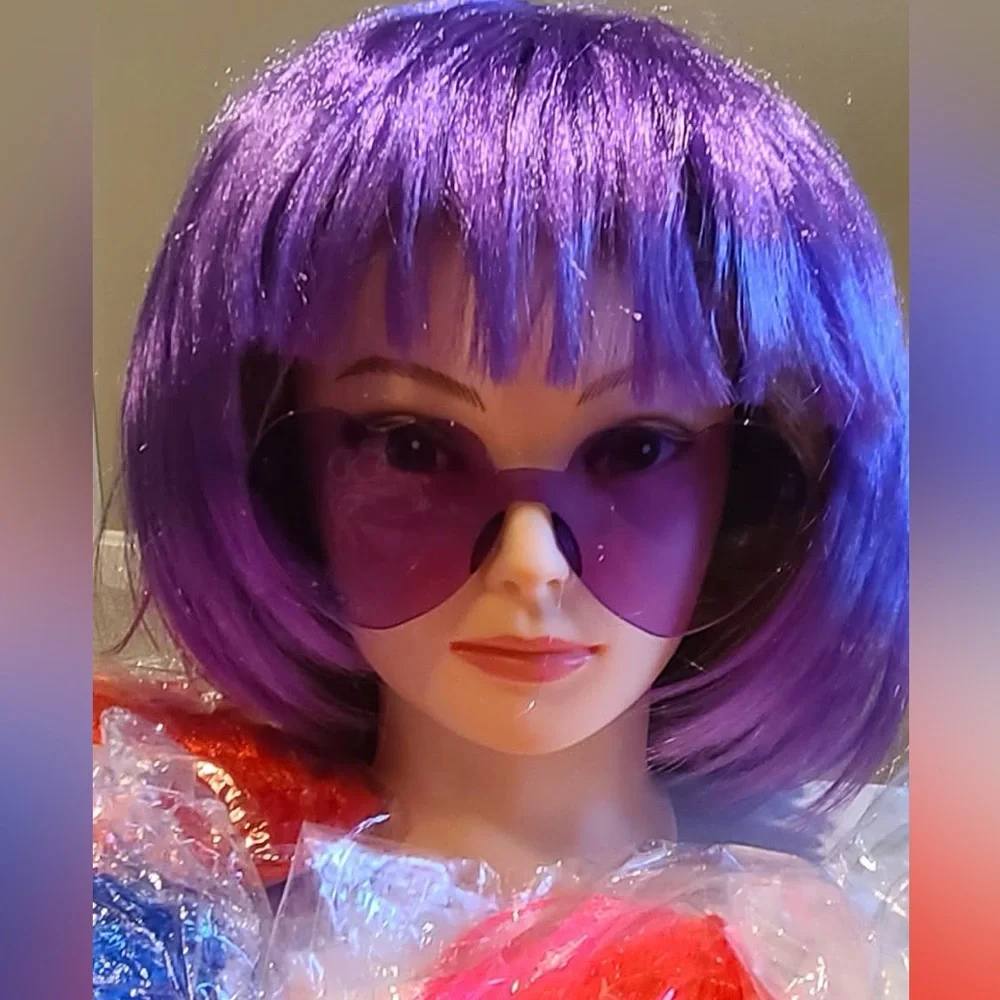 Party wigs set of 6 with 6 heart sunglasses